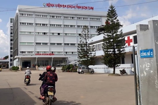 Ba người chết sau khi ăn tiệc