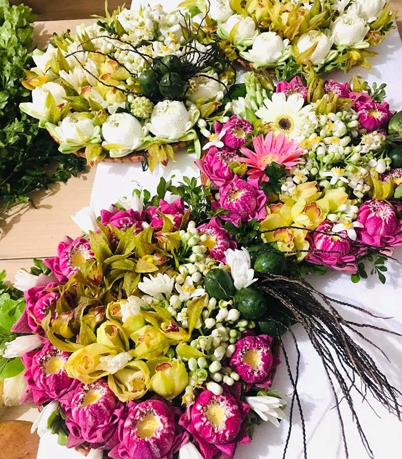 Sen quan âm đi máy bay ra Hà Nội, đổ mối vạn bông vẫn không đủ bán-3