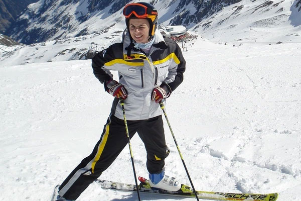 Nhận được tin nhắn báo bạn trai đốt cháy 500 calo lúc nửa đêm, cô gái cay cú phát hiện mình mọc sừng khiến dân mạng ngả mũ-5