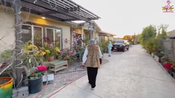 Hé lộ nhà rộng 2000 m2 của Bằng Kiều tại Mỹ, cây quý bằng cả gia tài, phải xích lại-4