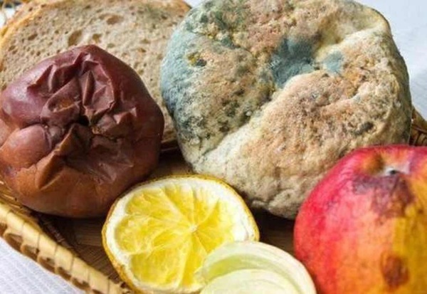 Thứ này ở trong bếp còn độc gấp 68 lần asen, dù tiếc bạn cũng phải vứt đi ngay kẻo ung thư ập đến-2