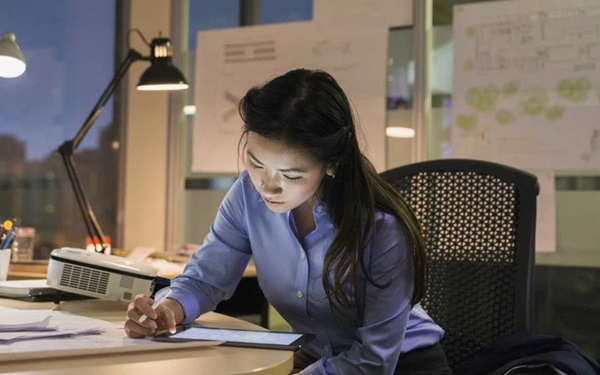 5 thói quen đang lén lút làm tổn thương trái tim và giảm thọ cực nhanh, người trẻ rất dễ mắc phải mỗi ngày-2