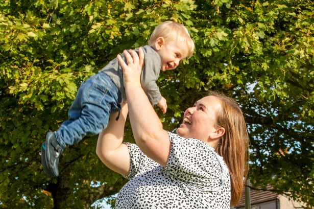 Đặt vòng tránh thai 3 năm sau phát hiện mình có bầu, nhưng vị trí của chiếc vòng tránh thai đi lạc mới khiến bà mẹ sửng sốt-3