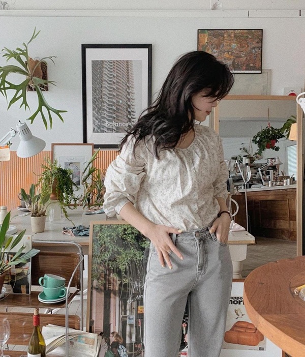 12 cách lên đồ nhẹ nhàng và trẻ xinh, quan trọng là thích hợp diện những ngày thời tiết nồm ẩm-11