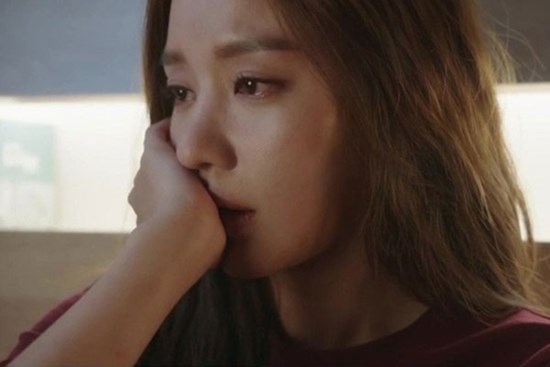 Chị gái vô sinh, em vợ đề nghị 'vụng trộm' với anh rể, đòi phí bồi thường thanh xuân khi bị 'đá'