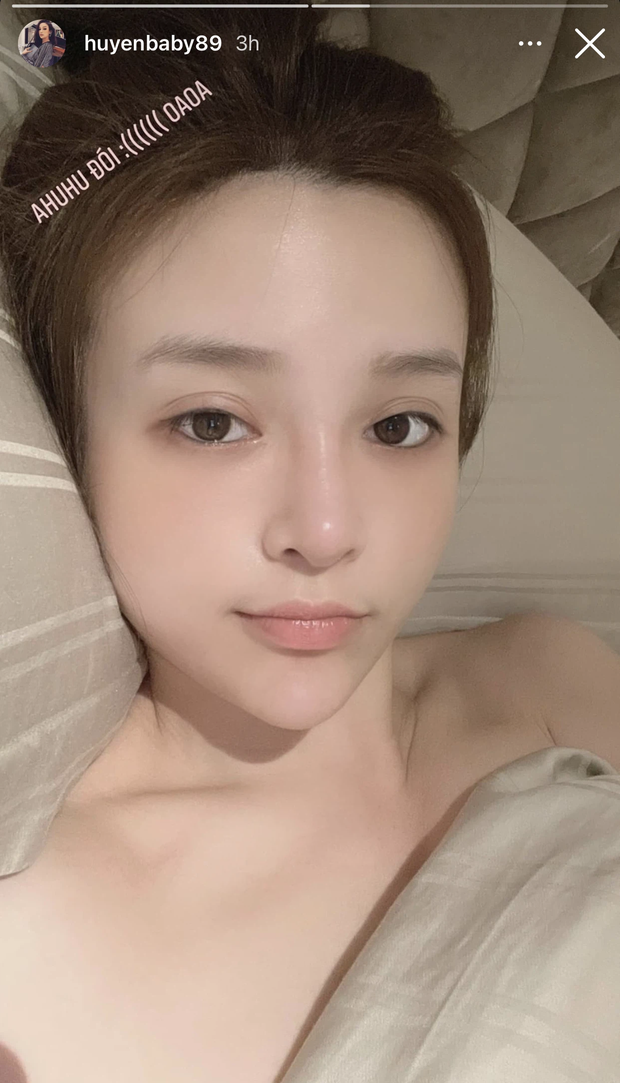 Huyền Baby show cận cảnh mặt mộc cực phẩm, ra đường nói gái 18 tuổi khối người tin-1