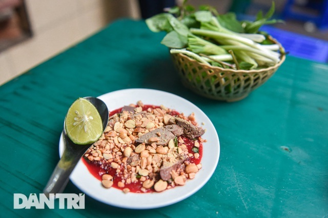 Đặc sản khách Tây khóc thét, người Việt chen chân xếp hàng thưởng thức-5
