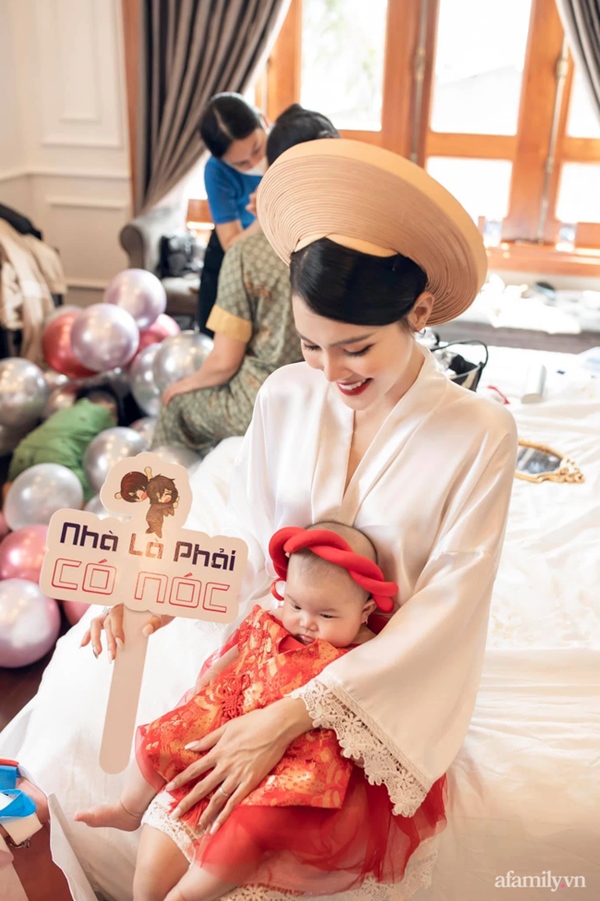 Cô dâu xinh như hoa hậu với dàn xe rước dâu trị giá 50 tỷ: Vợ thích ăn lẩu, chồng mở cả chuỗi nhà hàng, mẹ chồng luôn khen con dâu vì một điều đặc biệt!-5