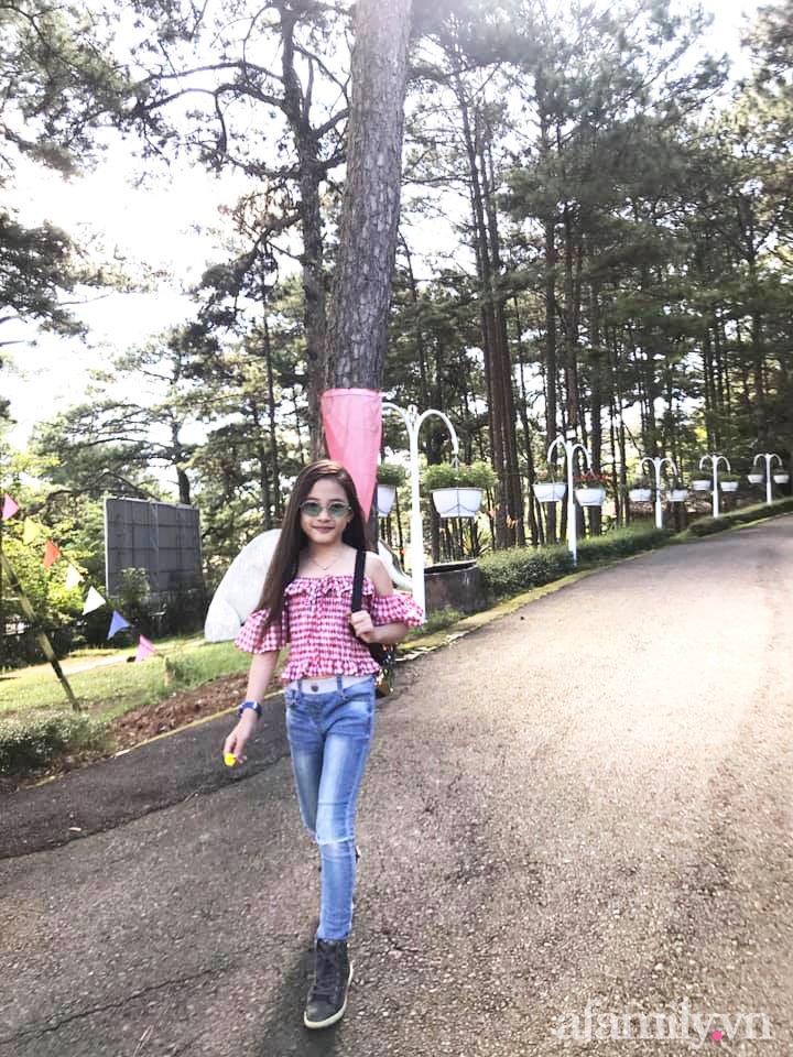 Hoa hậu nhí Việt Nam hơn 8 tuổi đã sở hữu đôi chân thon dài, mẹ tiết lộ món thức uống không thể thiếu của bé mỗi ngày để tăng chiều cao-14