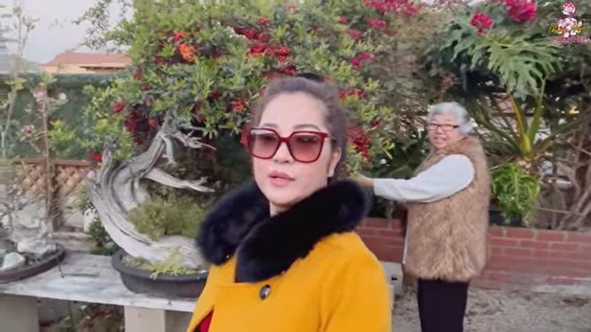 Mẹ Bằng Kiều ở nhà 2000 m2 bên Mỹ: Buổi đêm tôi ở có một mình, chẳng ai ở cùng-2
