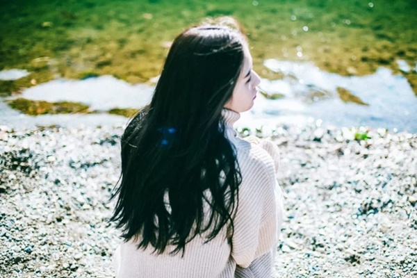 Màn xử lý trà xanh đỉnh cao của cô nàng thông minh khiến cho ả ta thoạt đầu thì mừng húm, đến cuối cùng sáng mắt ra bởi đường dài mới biết ngựa hay-2