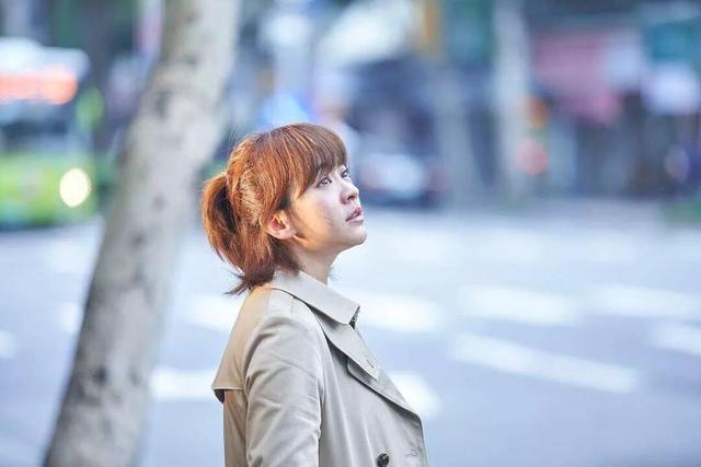 Tới nhà anh trai chơi, nhìn tủ giày của chị dâu mà tôi hoảng sợ-1