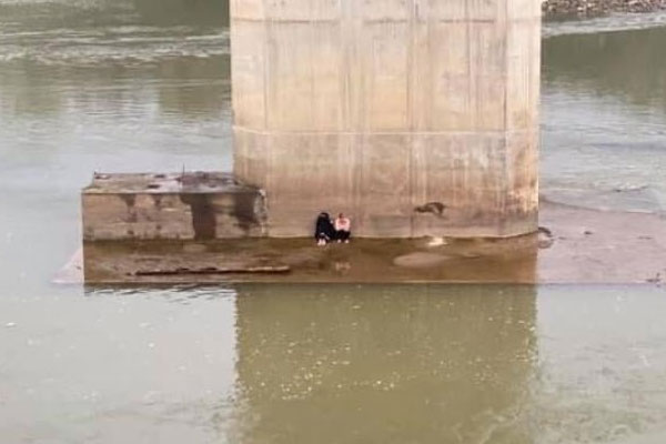 Cô gái trẻ xinh đẹp nhảy cầu Hóa An tự tử trong đêm: Lá thư tuyệt mệnh hé lộ nguyên nhân đau lòng-5