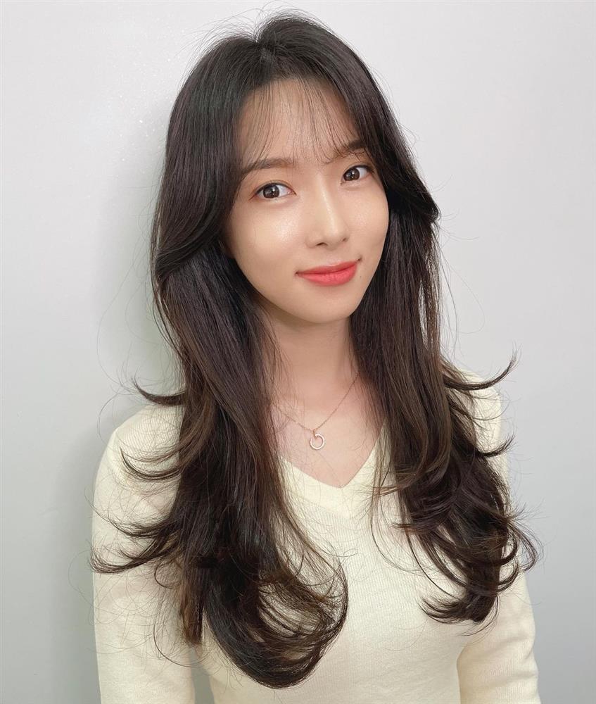 5 kiểu tóc siêu nhẹ đầu và còn nhân đôi vẻ sành điệu, hoàn hảo để chị em cắt cho mùa Xuân/Hè-11