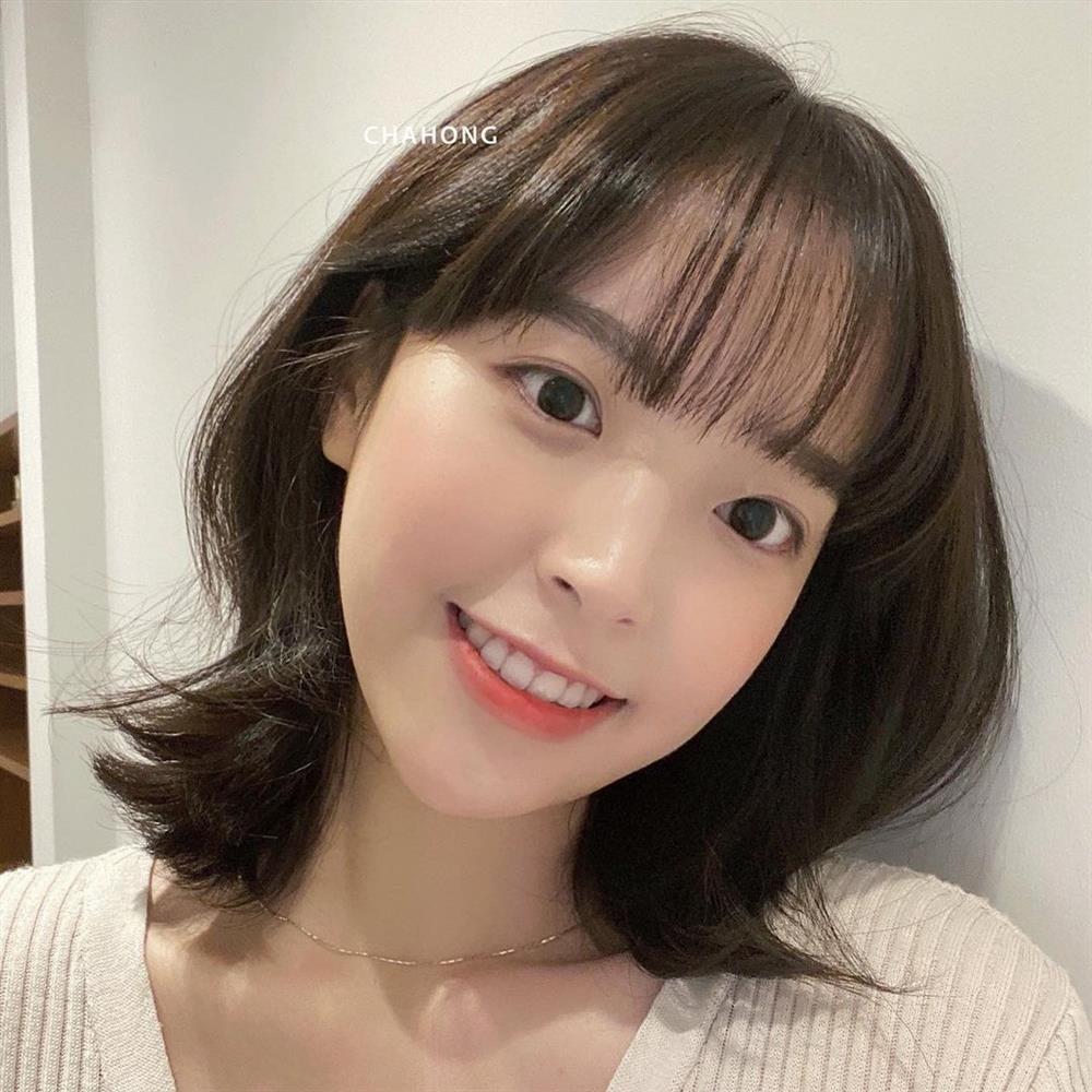 5 kiểu tóc siêu nhẹ đầu và còn nhân đôi vẻ sành điệu, hoàn hảo để chị em cắt cho mùa Xuân/Hè-14