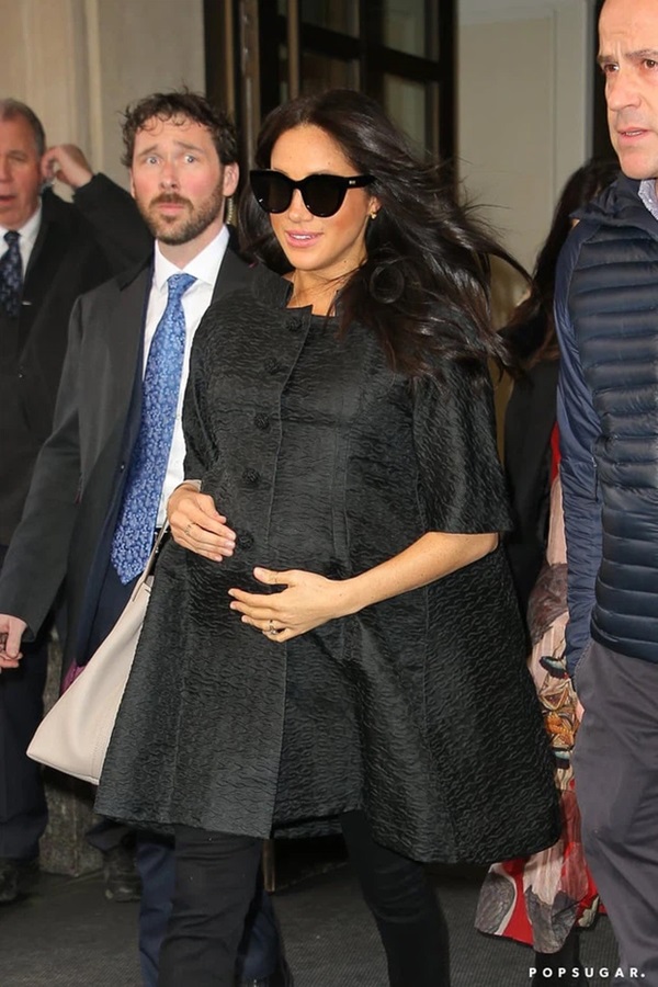 Báo Anh tung bằng chứng Meghan Markle đã nói dối trong việc tố cáo gia đình chồng giữ hộ chiếu đủ khiến cô phải câm nín-5