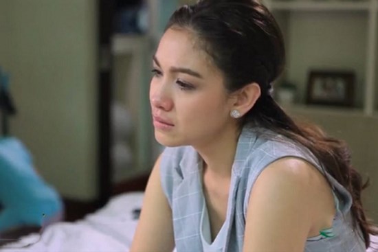 Bảo mẫu ở nhà đột ngột xin nghỉ việc, khi ra về không quên ghé vào tai nói một câu khiến tôi phải bật khóc