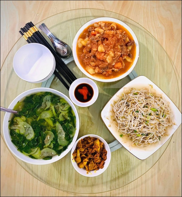 Gái đảm khoe mâm cơm gia đình đủ tiêu chí ngon-đẹp-dễ làm, hội chị em trầm trồ: Chàng nào lấy được đúng là số hưởng-8