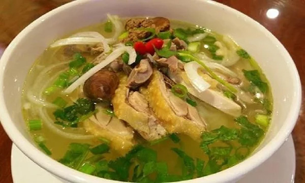 Thả thứ này vào nấu phở gà, món ăn ngon cực phẩm ăn mãi không thấy chán-2