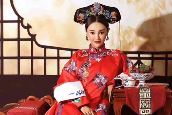 Nguyên mẫu lịch sử của Tình Xuyên trong phim Cung tỏa tâm ngọc: Đích phúc tấn tâm cơ bị ép tự sát, chết rồi vẫn bị Hoàng đế Ung Chính thiêu xác đổ tro-3