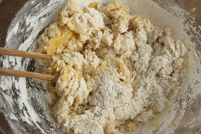 Nhà chẳng có lò nướng mà tôi vẫn làm được bánh mì xốp mềm khiến cả nhà tròn mắt ngạc nhiên-2