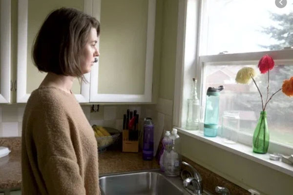 Sau đêm tân hôn mặn nồng, tỉnh dậy chồng đã biến mất, hỏi mẹ chồng thì bà vừa khóc vừa hứa hẹn cho tôi nửa gia tài-2