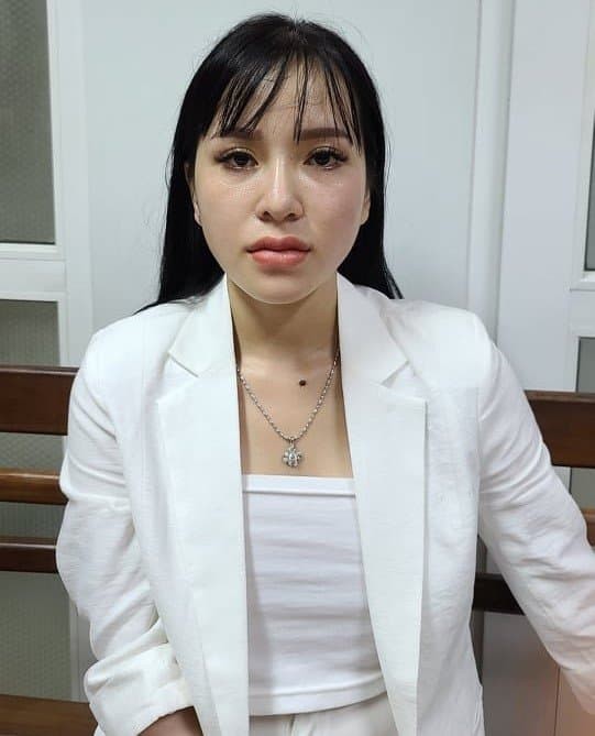 Cuộc sống sang chảnh ít người biết của hot girl 23 tuổi cầm đầu đường dây bán thuốc lắc ở Đà Nẵng-1