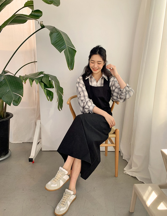 12 cách mặc váy hai dây + áo dài tay hợp mùa Xuân, chị em áp dụng đảm bảo trẻ đẹp mọi lúc mọi nơi-7