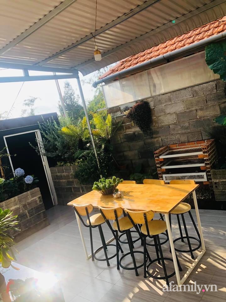 Bận rộn chăm sóc 3 con, bà mẹ đảm vẫn một tay thiết kế khu vườn đầy hoa đẹp như mơ ở Đắk Nông-31