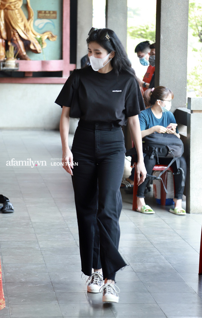 Lễ tưởng niệm và cầu siêu chuyên gia trang điểm Phan Minh Lộc: Mẹ Minh Lộc tiết lộ nguyên nhân khiến anh đột ngột ra đi-8