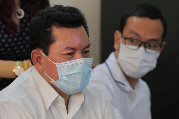 Nguyên nhân nào khiến ông Dũng lò vôi từ chỗ coi thầy là máu thịt của tôi đến ngờ vực và gay gắt tố cáo Võ Hoàng Yên lừa đảo?-4