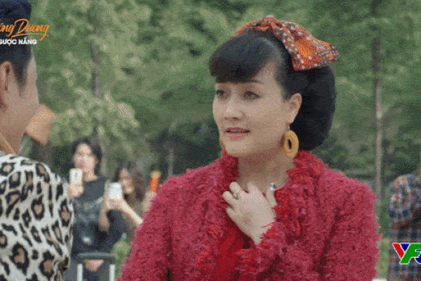 Hướng dương ngược nắng tập 41: Trí phá hoại vườn thảo dược khiến Minh điêu đứng với bà Cúc, cô đến nhà chửi thẳng mặt cả Kiên lẫn Hoàng-1