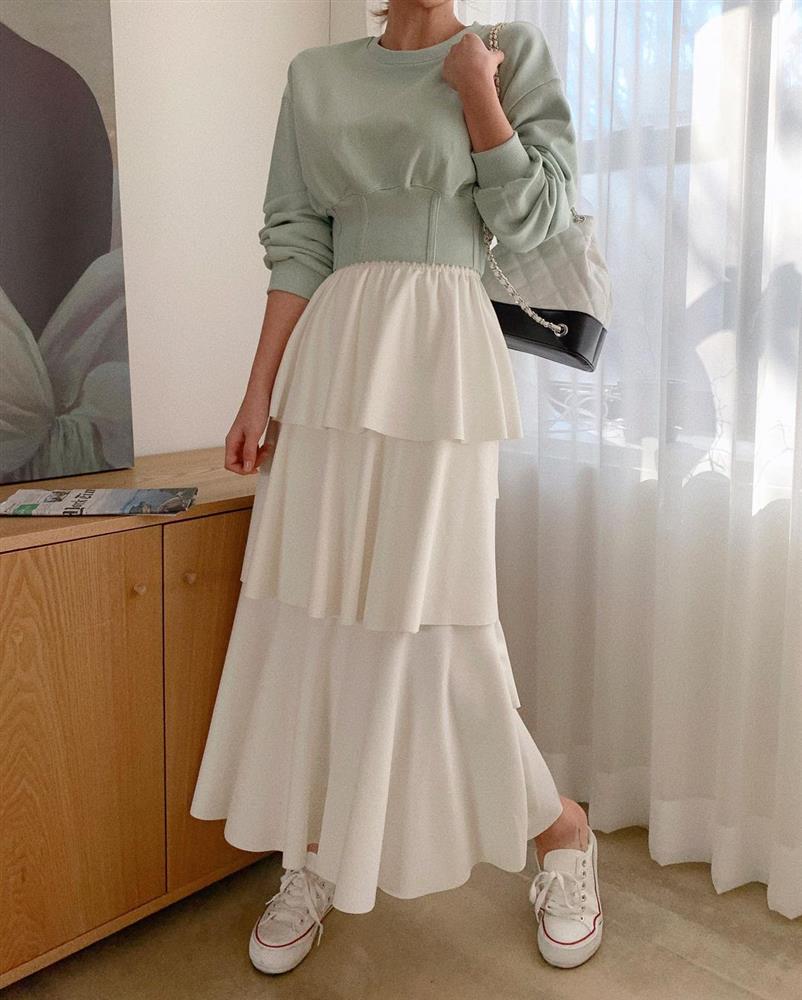 5 kiểu chân váy gái Hàn đang diện nhiều nhất, chị em sắm hết thì không bao giờ có chuyện mặc xấu-18