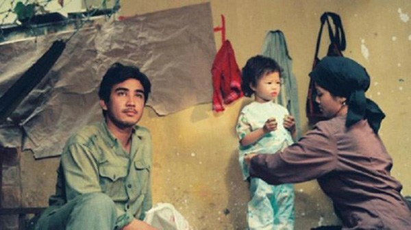 Cuộc đời NSND Minh Hằng: 25 năm lẻ bóng, hạnh phúc mới chưa được bao lâu thì chồng ra đi vì bạo bệnh-1