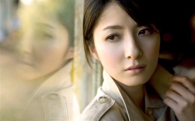 Biết người yêu sẽ tới quán cà phê nhưng tôi vẫn giả vờ ngạc nhiên để tạt thẳng ly nước cam vào mặt anh ta-1