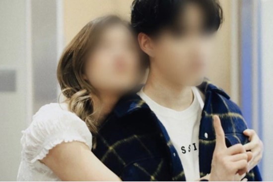 Crush bạn thân của anh trai, cô gái điếng người khi chứng kiến cảnh tượng cả đời không quên trong căn phòng ngủ