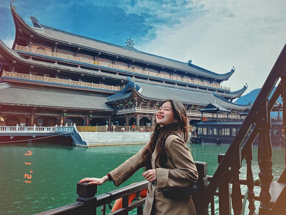 Kinh nghiệm đi chùa Tam Chúc để không bị đông nghẹt người mà lại ngắm được cảnh đẹp-1