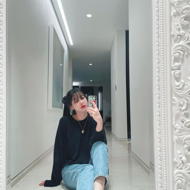 12 set đồ hack tuổi diệu kỳ của sao Hàn 30+, chị em áp dụng thì nhìn xịn hết sức chứ không hề cưa sừng làm nghé-4