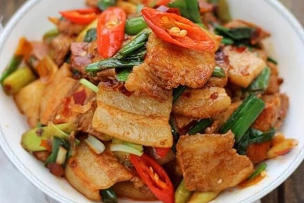 Cô dâu nghìn tỷ Từ Tử Kỳ đã U40, qua 4 lần sinh nở mà thân hình vẫn quyến rũ, trẻ trung: Cách giảm cân đến từ loại thịt mà Việt Nam có rất nhiều-10