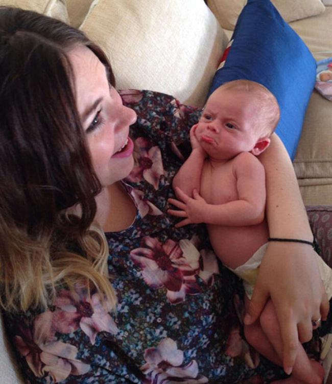 Chùm ảnh: Những em bé sơ sinh có khuôn mặt ông cụ non” khiến cha mẹ được một phen hết hồn nhưng lại gây bão mạng-12