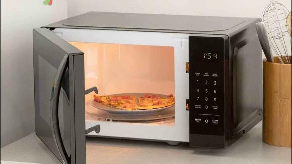 6 điều bạn không nên làm khi vào bếp, số 3 thường bị bỏ qua dù rất nguy hiểm-1