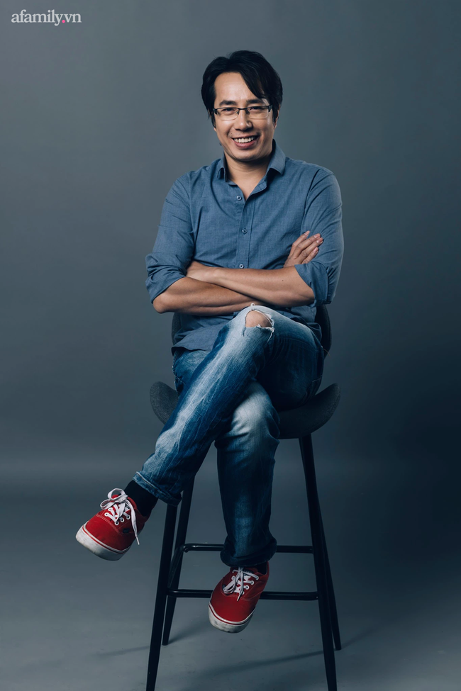 Nhà báo Trương Anh Ngọc và quan điểm gây bão: Vở sạch chữ đẹp, nét chữ nết người đã gò học sinh vào một khuôn mẫu mà không quan tâm đến tâm trạng của trẻ-1