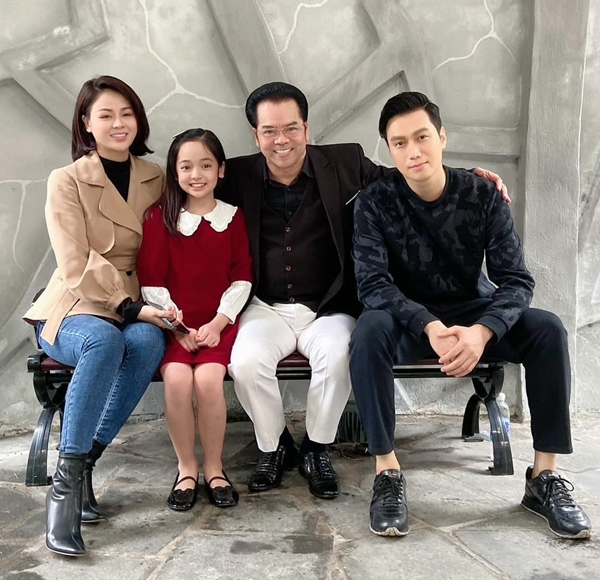 Con gái của Việt Anh trong Hướng dương ngược nắng khiến khán giả phát sốt với vẻ ngoài xinh xắn và diễn xuất thiên phú-7