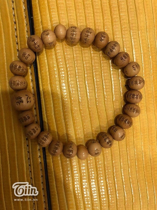 Đặt vòng tay từ Nhật về tặng tình cũ lại còn y chang chiếc của bạn gái, nam thanh niên bị chia tay trong một nốt nhạc-4