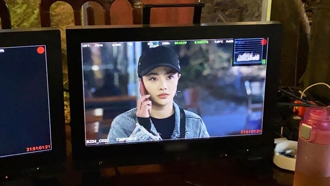 Hướng dương ngược nắng: Nghi vấn Châu - Phúc đang ở quê cô Hạnh, nhân vật mà vừa nhắc tên Minh đã tím mặt vì ghen-4