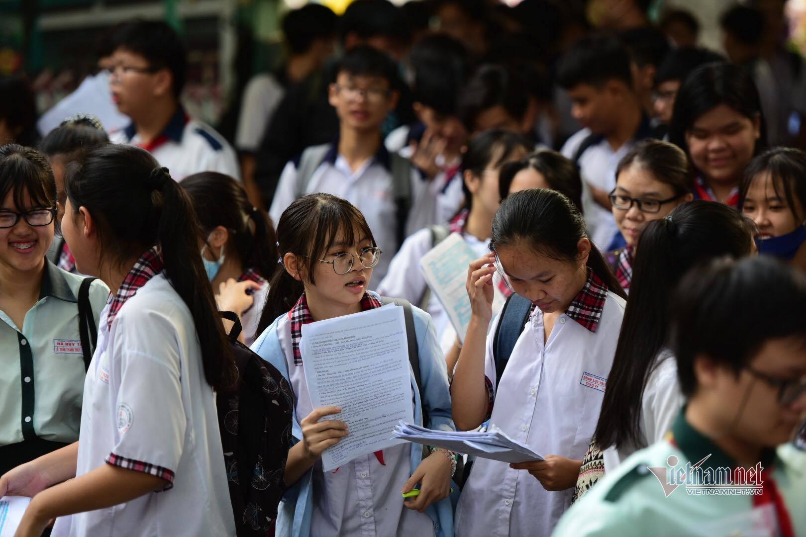 Chỉ tiêu lớp 10 các trường hot ở TP.HCM-1