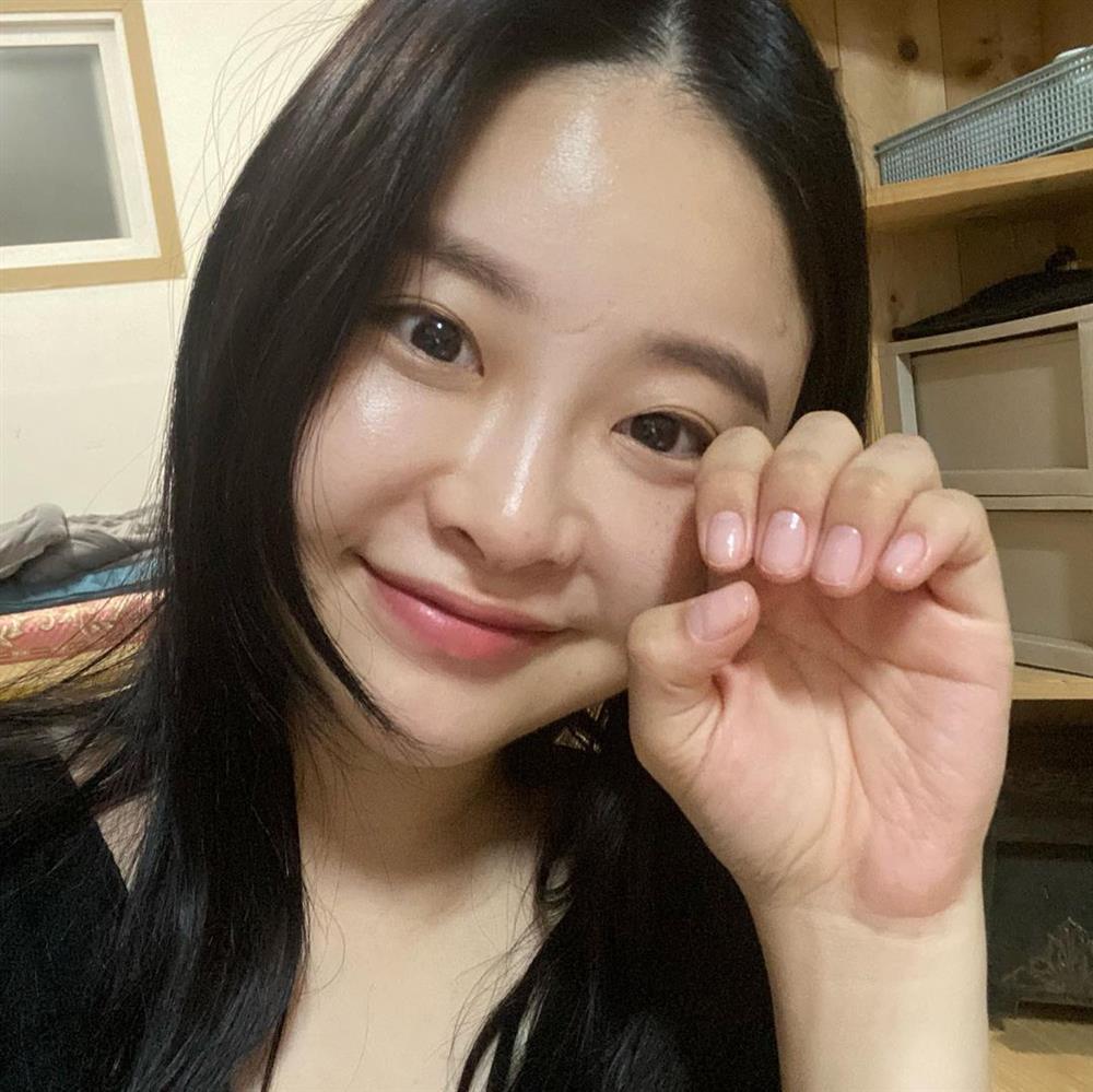 Rửa mặt hằng ngày mà mắc phải 4 thao tác sai lầm này, làn da của bạn sẽ âm thầm xấu đi theo thời gian-4