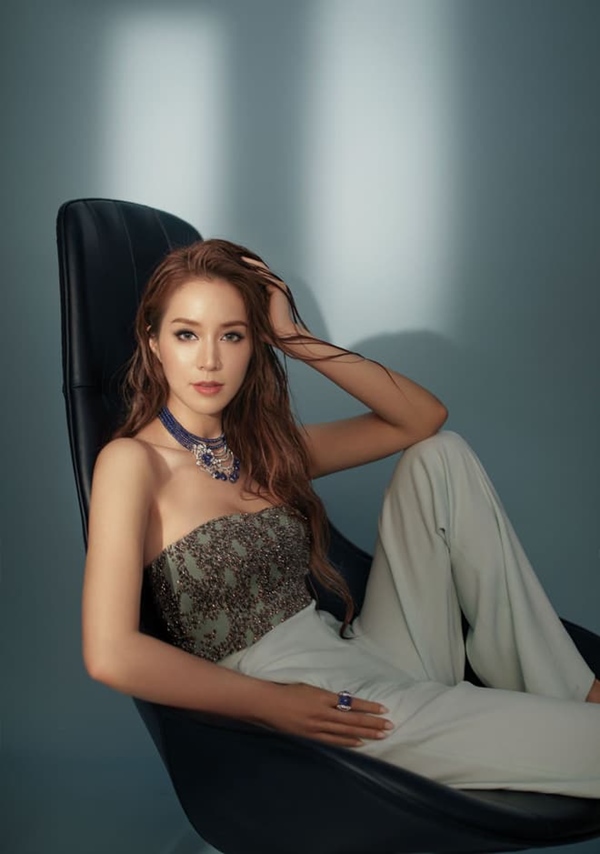 Cô dâu nghìn tỷ Từ Tử Kỳ đã U40, qua 4 lần sinh nở mà thân hình vẫn quyến rũ, trẻ trung: Cách giảm cân đến từ loại thịt mà Việt Nam có rất nhiều-6