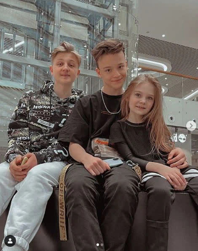 Bé gái 8 tuổi công khai hẹn hò, đăng ảnh nhạy cảm trên MXH, phản ứng của người mẹ khiến dân tình xỉu lên xỉu xuống-3