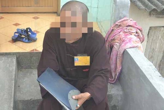 Ninh Bình: Nghi vấn nam thanh niên giả danh sư chùa để lừa đảo